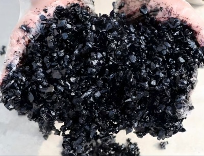 积石山沥青冷补料（沥青砂）的优势特点与施工流程解析