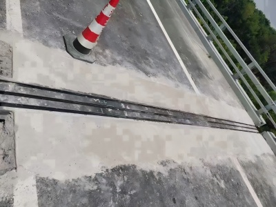 积石山伸缩缝更换后浇筑材料快速结构修补料速砼的产品特点及施工流程​